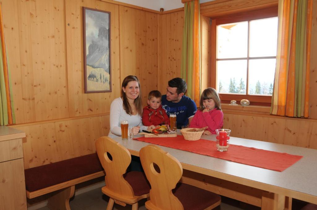 Mecki'S Dolomiten Panorama Stubn Debant 部屋 写真